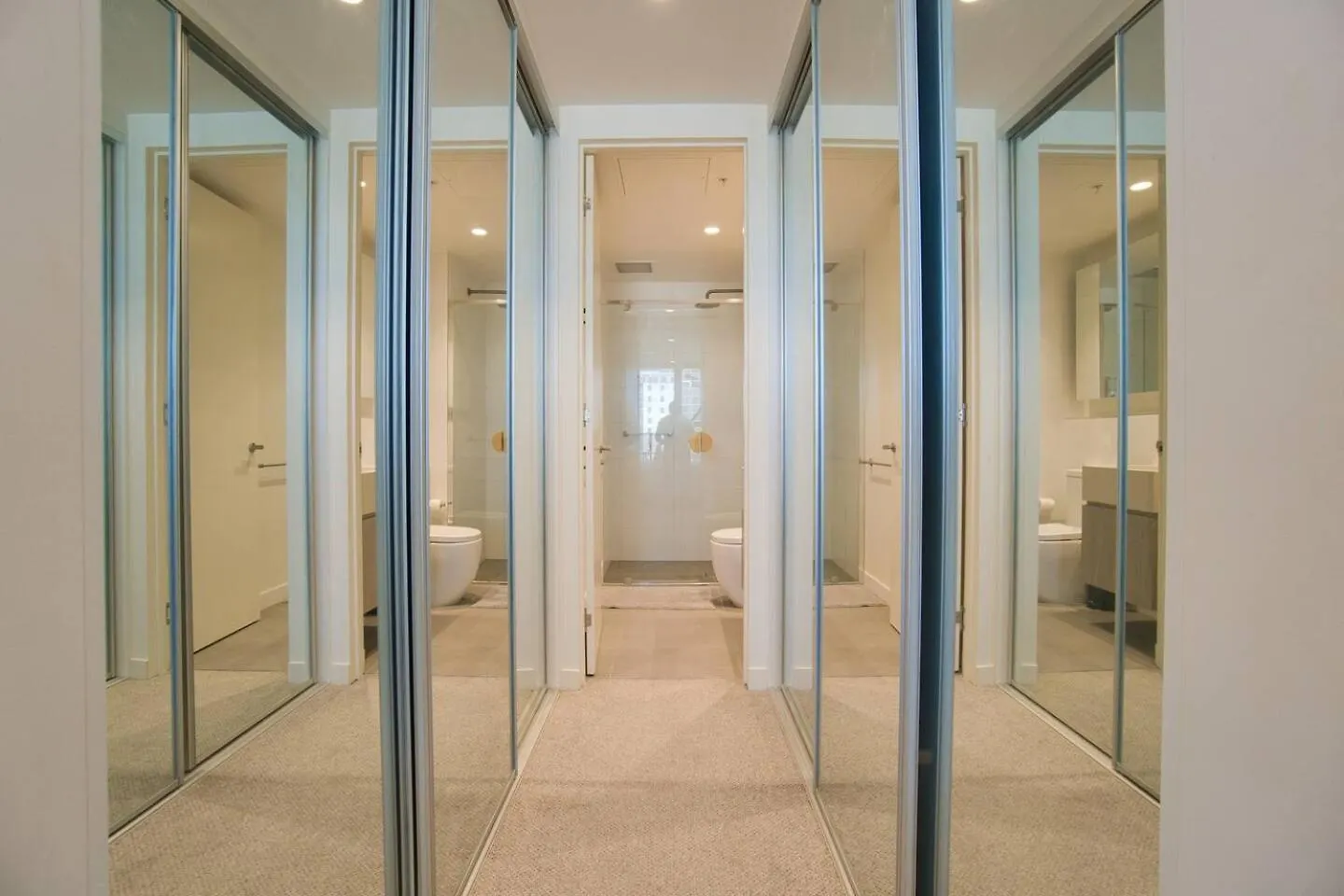 New And Modern 2Br Gem In Rundle Mall Adelaide 0*,  Australia